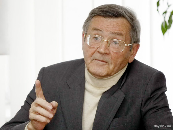 Может, именно теперь формируется политическая украинская нация, о которой все время говорилось