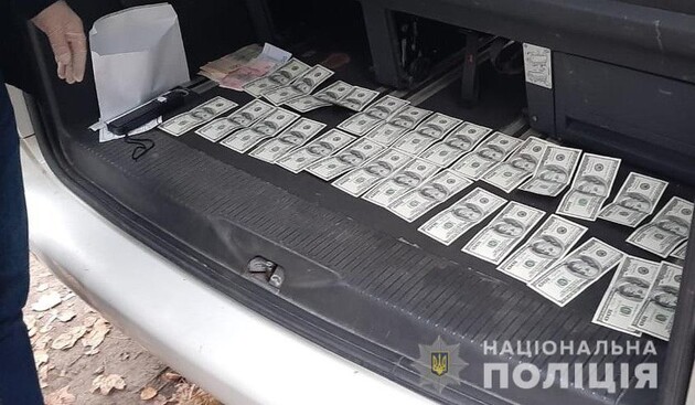 На Сумщині депутат облради вимагав гроші для проведення передвиборної кампанії – поліція
