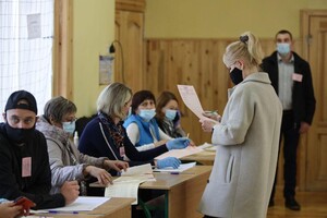 Киевская ТИК: Подсчет голосов в столице обнародуют не ранее утра 28 октября