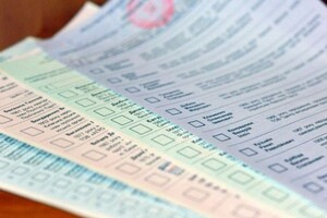 Протоколы в районы о подсчете голосов избирателей передали менее 40% избирательных участков – Киевская ТИК