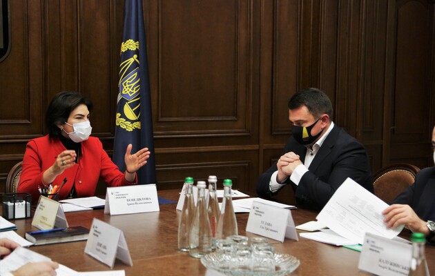 Генпрокурор потребовала быстрых результатов от антикоррупционных органов