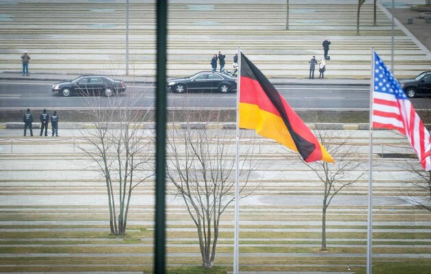 Германия готова предложить Америке «новый курс отношений» — Bloomberg