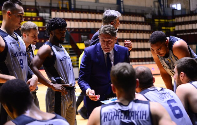 "Будивельник" понес потери перед матчем с "Николаевом"