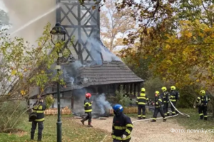 У Празі пожежа знищила рідкісну українську дерев'яну церкву Святого Михайла 