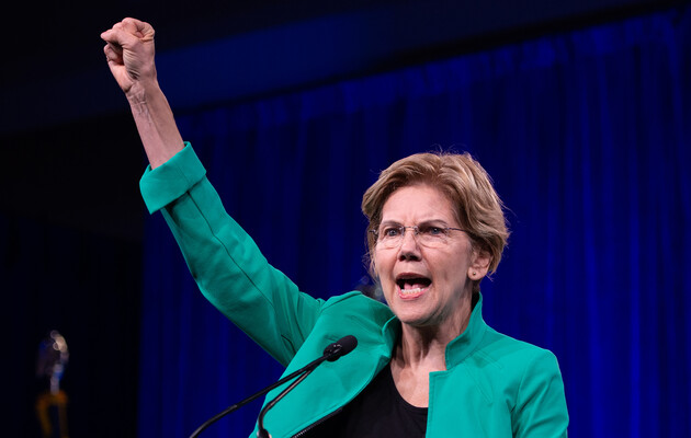 Бывший кандидат в президенты США Элизабет Уоррен