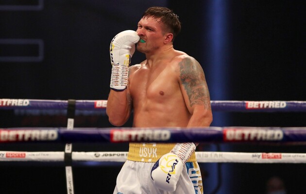 Александр Усик