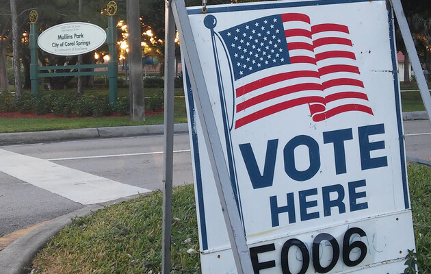 У США відкрилися перші дільниці для голосування 