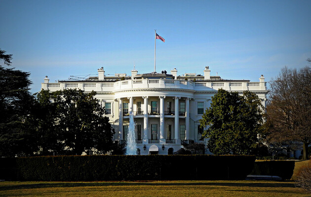 Битва за Белый дом продолжается