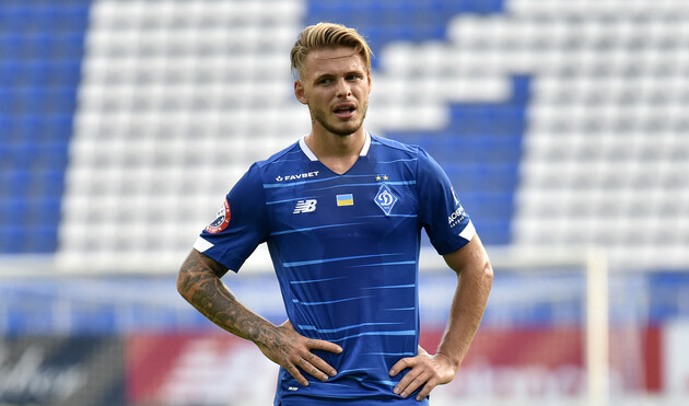 Богдан Лєднєв