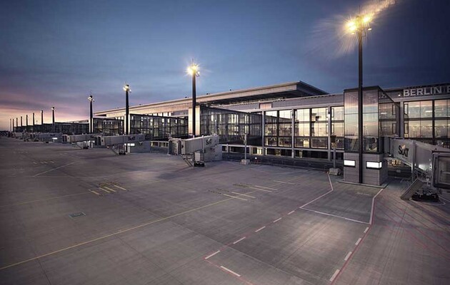 В Германии открылся аэропорт, запуск которого планировали еще на 2011 год