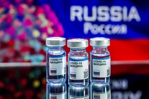 Россия заявила, что ее вакцина против коронавируса эффективна более чем на 90%