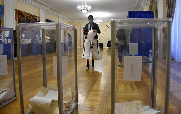 КВУ заявляє про можливий перерахунок голосів виборців на користь зацікавлених осіб