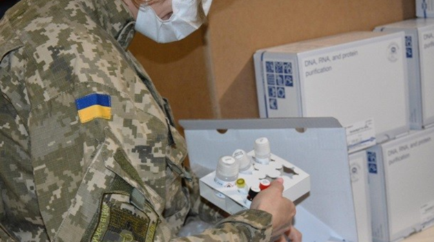В рядах ВСУ за сутки обнаружили 199 новых случаев заражения коронавирусом