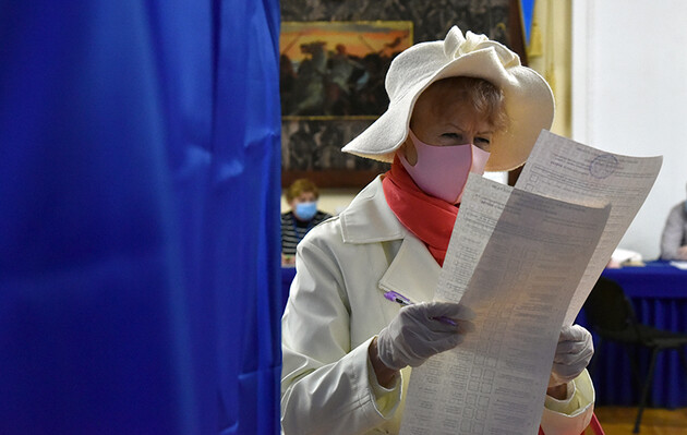 ЦИК подвела итоги выборов в большинство областных, городских, поселковых и сельских рад