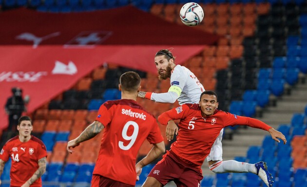 Cерхио Рамос в матче со Швейцарией не забил два пенальти