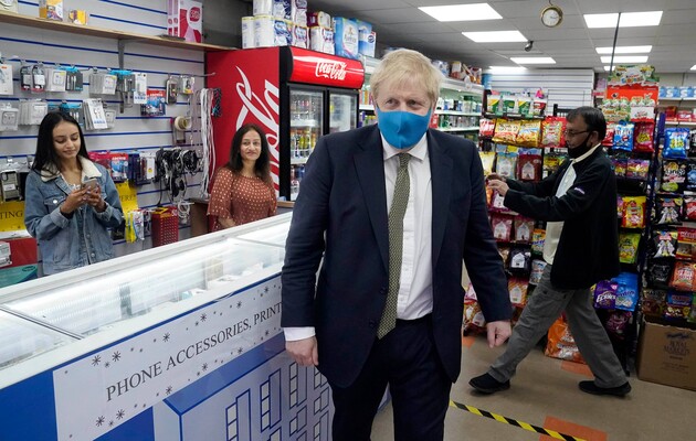 Борис Джонсон ушел на самоизоляцию из-за угрозы повторного заражения коронавирусом
