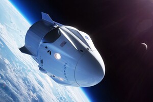 Космічний корабель Crew Dragon-1 від SpaceX зробив стиковку з МКС 