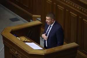 Опередивший Ляшко «слуга» Гунько принял присягу депутата