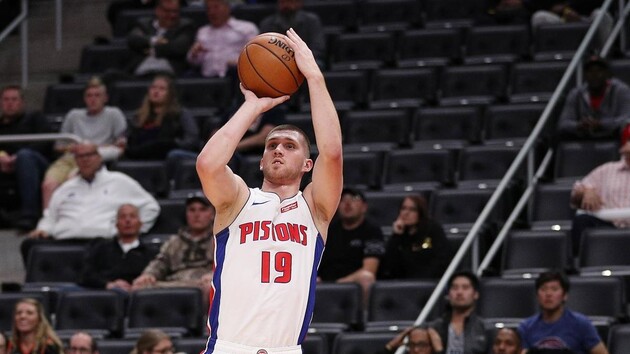 Михайлюк перейшов у "Детройт" з "Лейкерс"