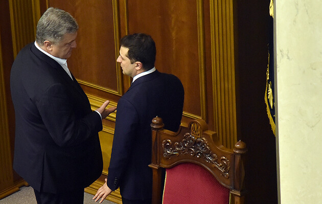Зеленский м Порошенко обменялись "любезностями"