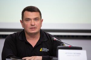 Зеленський запевнив послів G7 та ЄС, що Ситник залишиться директором НАБУ