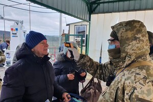 Оккупанты заблокировали работу пяти КПВВ в Донецкой и Луганской областях