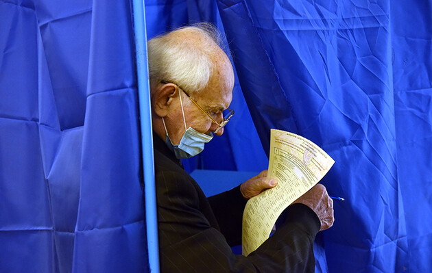 Місцеві вибори в Україні відбулися 25 жовтня