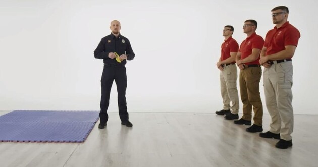 Через тело Евгения Жукова пропустил электрический разряд