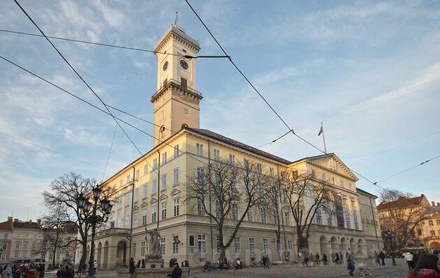 Львівська міська рада провела перше засідання без мера 