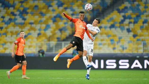 В первом матче "Шахтер" пропустил шесть голов