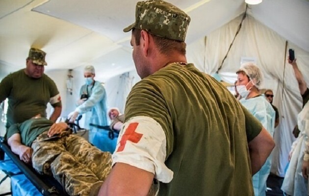 Під Авдіївкою ворожий снайпер поранив українського військового