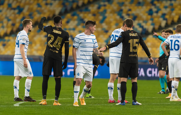 "Барселона" забила "Динамо" четыре гола