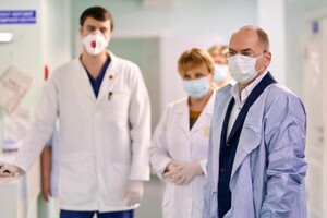 У бюджеті-2021 зарплата медиків повинна починатися від 22-25 тисяч - Степанов 