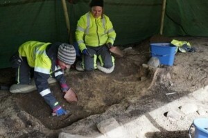 Археологи нашли в Норвегии уникальную могилу времен викингов