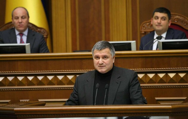 Аваков уверен, что вводить в Украине локдаун нужно немедленно 