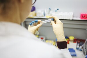 У Словаччині відтермінували друге масове тестування громадян на коронавірус 