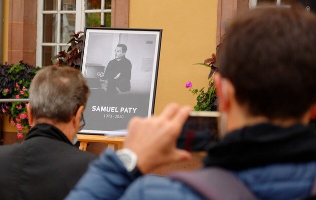 У співучасті в убивстві вчителя Самюеля Паті підозрюють французьких школярів - ЗМІ 