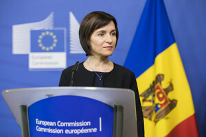 Санду считает необходимыми отставку правительства и перевыборы парламента Молдовы