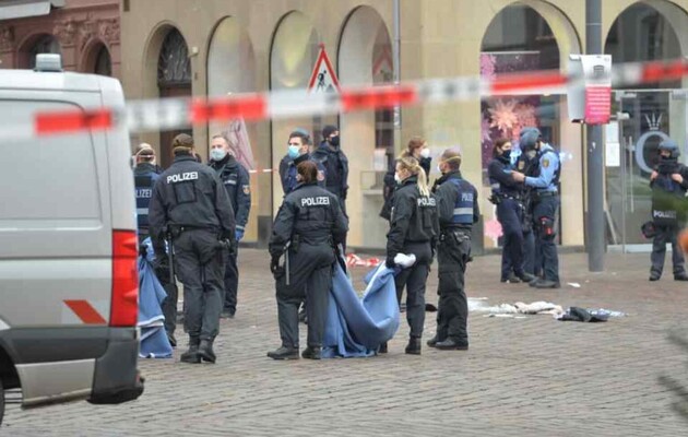 До пяти увеличилось количество жертв наезда авто на пешеходов в немецком Трире