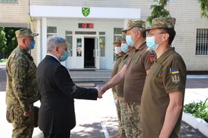 Міністр оборони презентував концепцію реформування української армії 