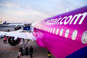 Лоукостер Wizz Air восстановит в декабре 22 маршрута из Украины