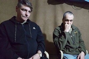Два українця повернулися додому після трирічного полону в Іраку 
