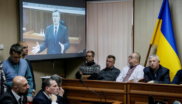 Дела Майдана: суд отказался допрашивать Порошенко, Турчинова и Парубия