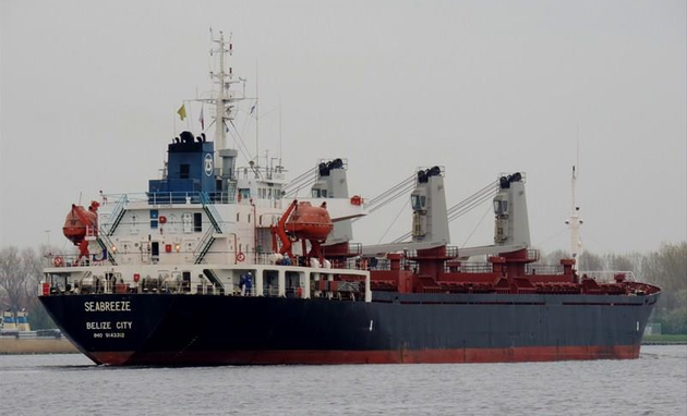 Незаконная добыча песка в Крыму: ВСП забрала доплаты у судьи, который снял арест с судна Seabreeze