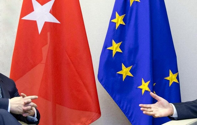 ЕС может «спасти» отношения с Турцией — FT