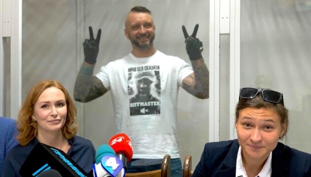Суд продовжив арешт Антоненка і Кузьменко 