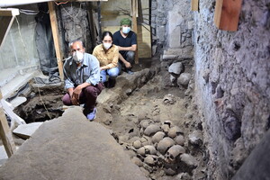 Археологи нашли новые части ацтекской башни из черепов