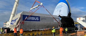 Ан-124 Руслан перевез спутник для SpaceX