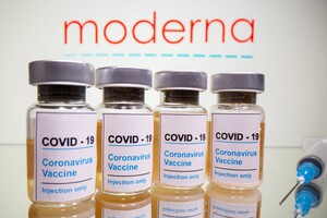 США визнали безпечною і ефективною вакцину від компанії Moderna 