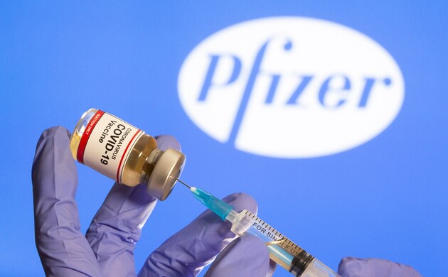 Вакцина від коронавірусу спровокувала алергічну реакцію у медика в США 